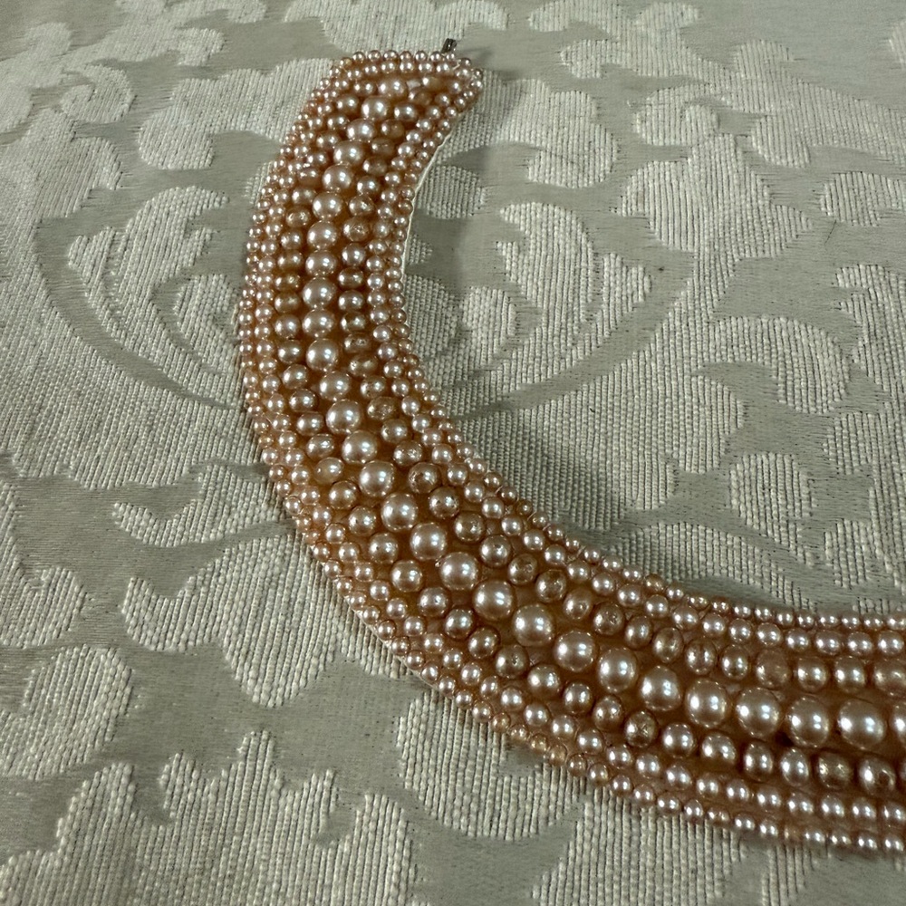 Pearl Collar Necklace - Picture 4 of 10